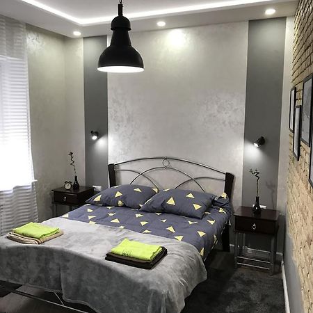 גרודנו Apartment On Vialikaja Trajeckaja מראה חיצוני תמונה